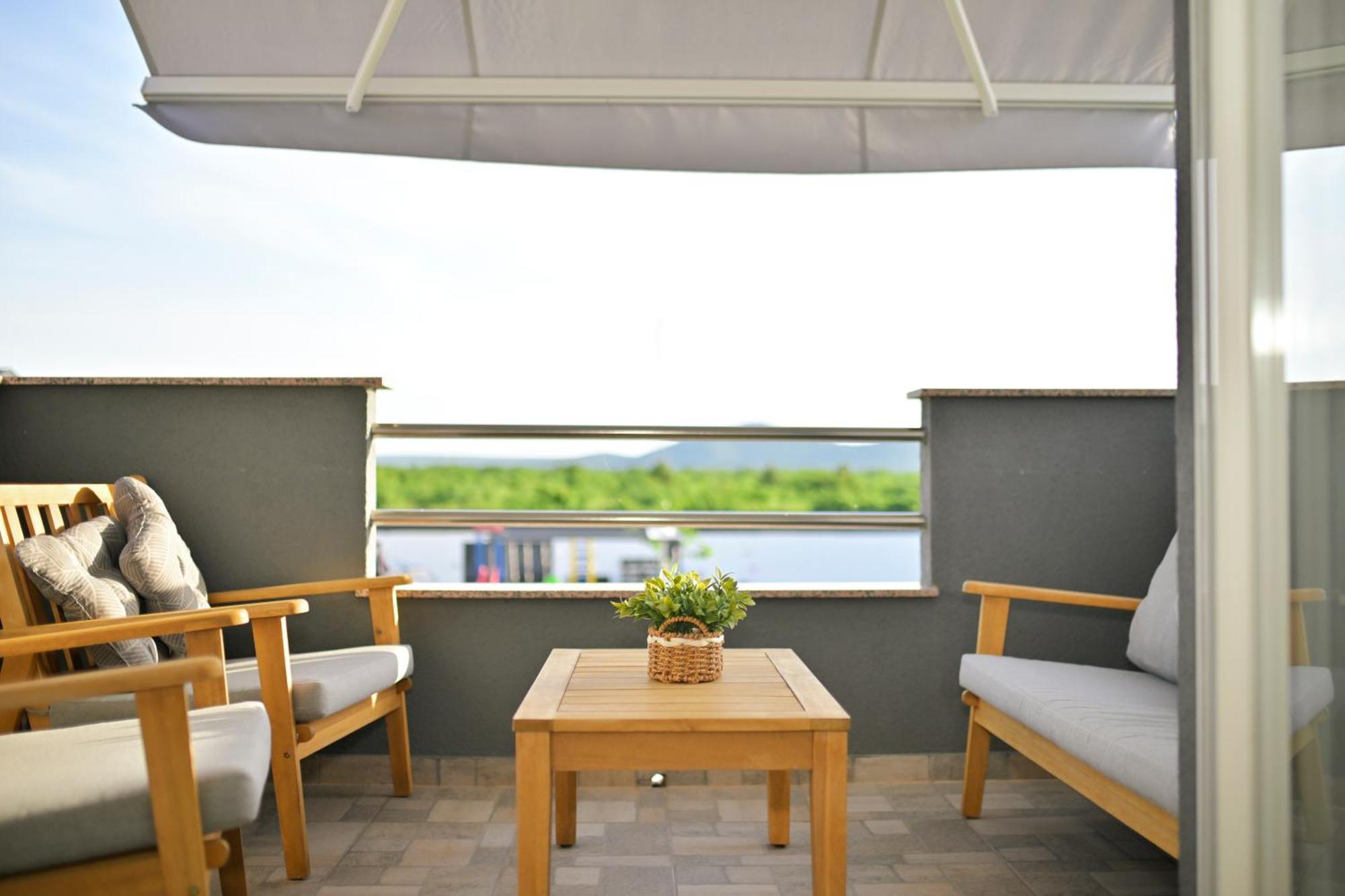 Apartment Amelie - With Pool And Sauna! Galovac  Экстерьер фото